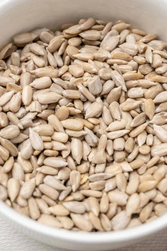 Premium Sunflower Seeds – Fresh, Crunchy & Nutrient-Rich Healthy Seeds 500g